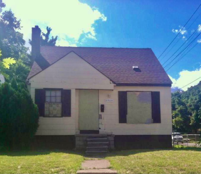 Foto de 8909 Penrod, Detroit, MI, 48228